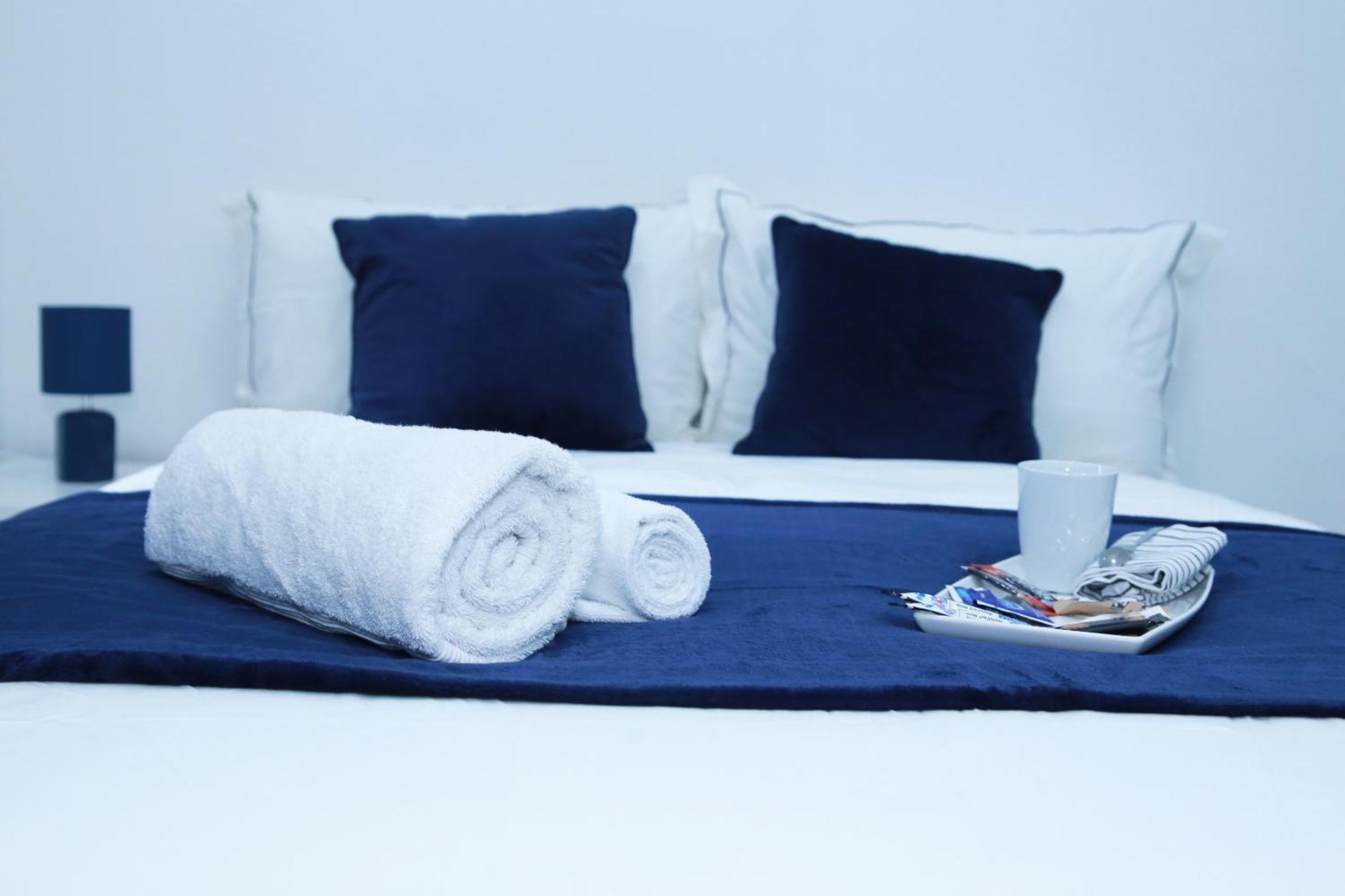 Lovely Apartment With Free Parking On Premises. Лондон Экстерьер фото